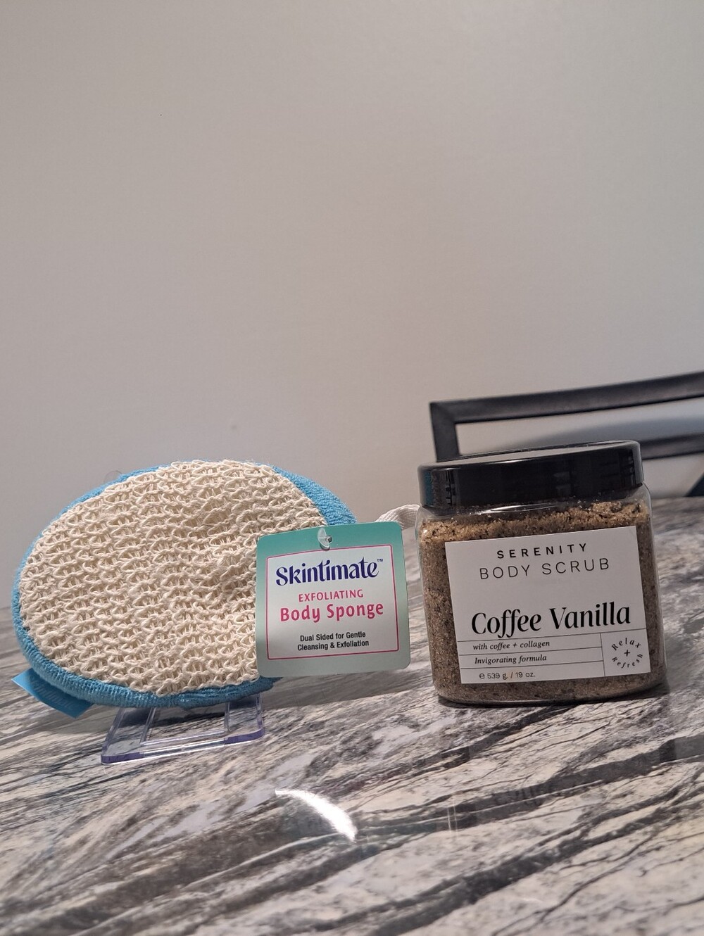 Serenity Coffee Vanilla Body Scrub Exfoliating & Scrub Sponge